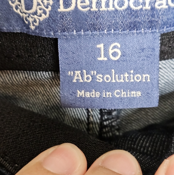 Democracy “Ab”solution Skinny Jeans, Size 16, Dark Wash, EUC - Picture 3 of 6